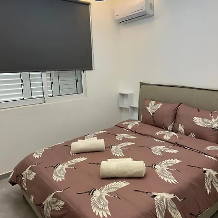 Near Finikoudes 1 Lejlighed Larnaca